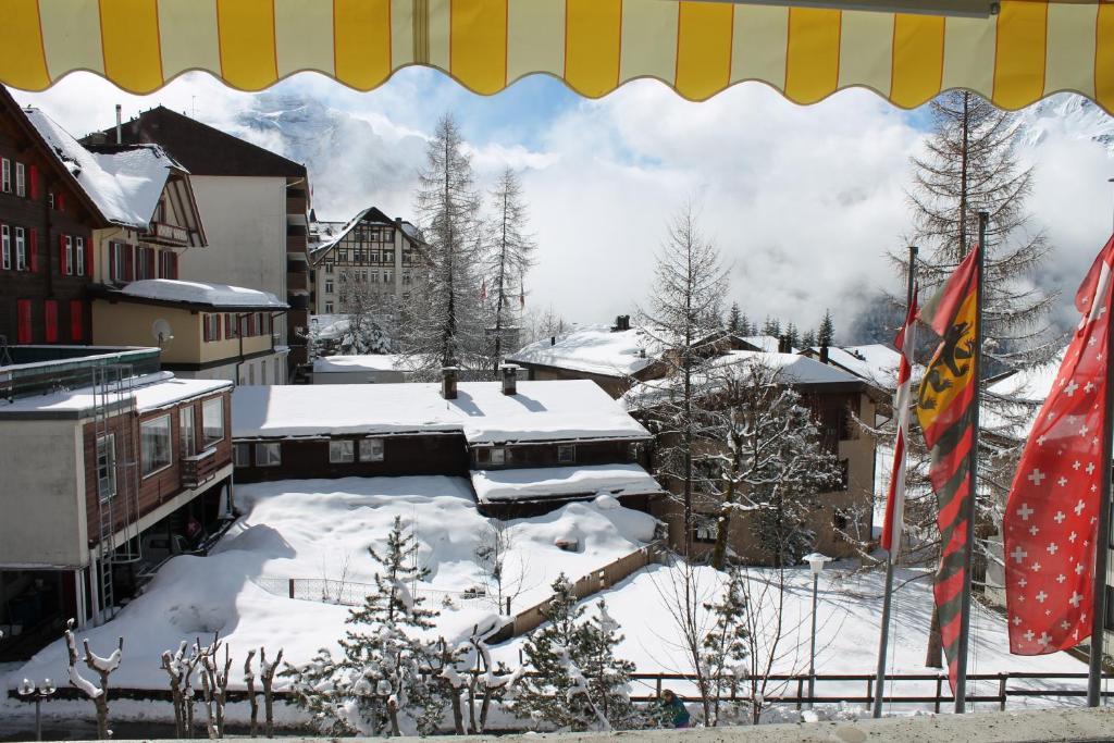 Aparthotel Residence Bernerhof Wengen Quarto foto